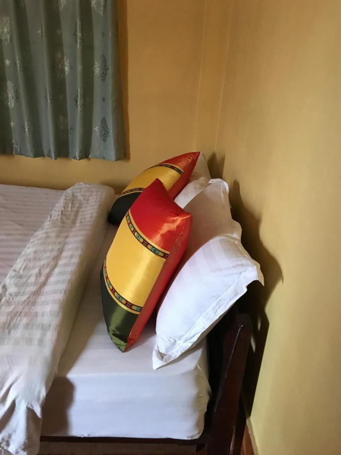 Little Freedom Friendlys Place Luang Prabang Rum bild